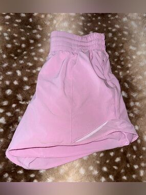 lululemon hotty hot shorts